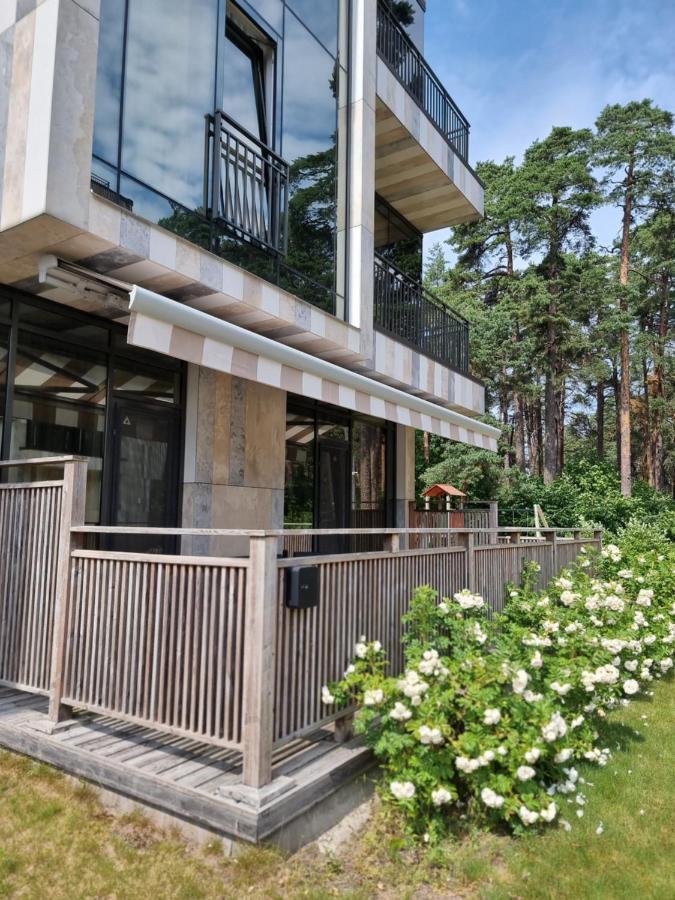 Апартаменты Apartamenti Romantika Юрмала Экстерьер фото